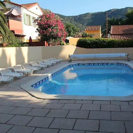 Le Clos Fleuri Appartement *