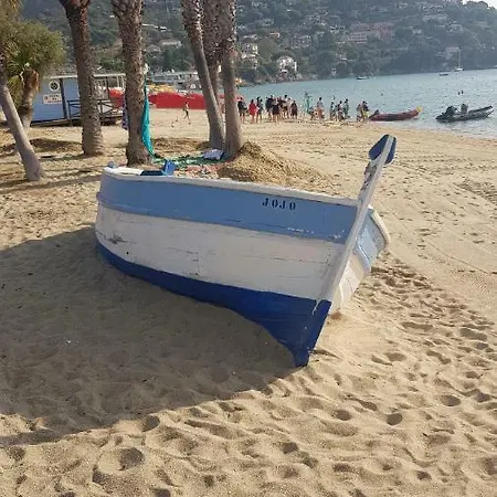 Le Clos Fleuri Le Lavandou